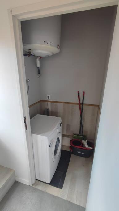 Apartmán Macon • T2 St Vincent • Hostisy Exteriér fotografie